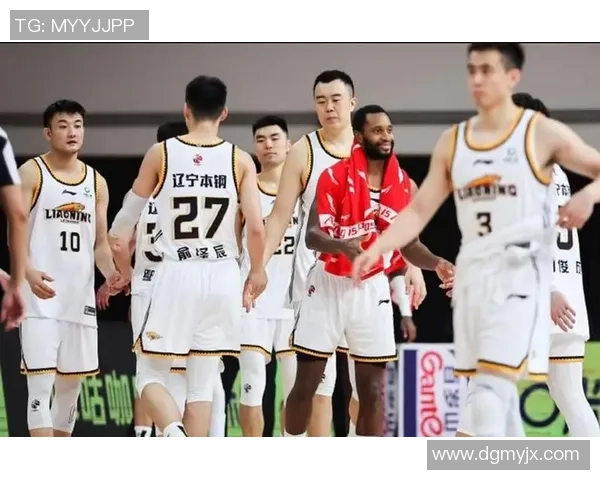 CBA热身赛回放辽宁队对阵北控队精彩瞬间全记录 CBA热身赛回放辽宁队对阵北控队精彩瞬间全记录