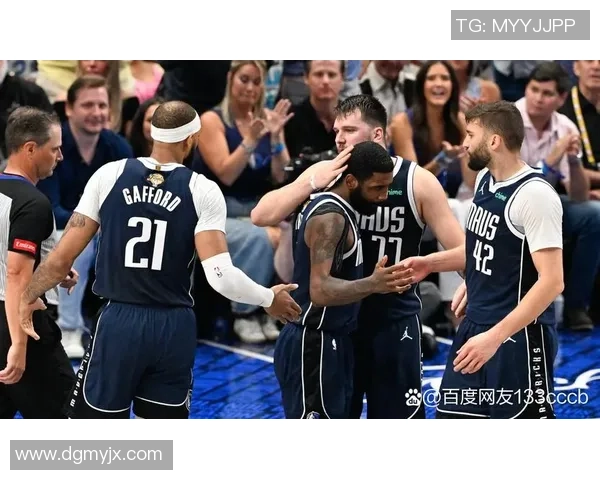 独行侠与快船精彩对决视频回顾八月二十四日赛况分析与精彩瞬间分享