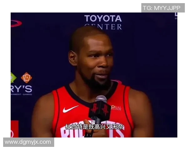 69分女球员魅力太大，爱德华兹显露示爱，却遭杜兰特回怼太花心