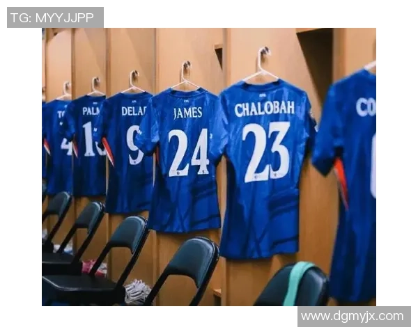 库库:家人支撑谁?我说想要球票就得穿切尔西球衣 库库:家人支撑谁?我说想要球票就得穿切尔西球衣